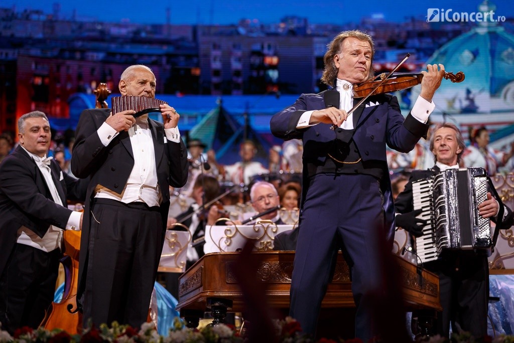 André Rieu şi Gheorghe Zamfir în concert la Bucureşti - Foto: Daniel Robert Dinu / iConcert.ro