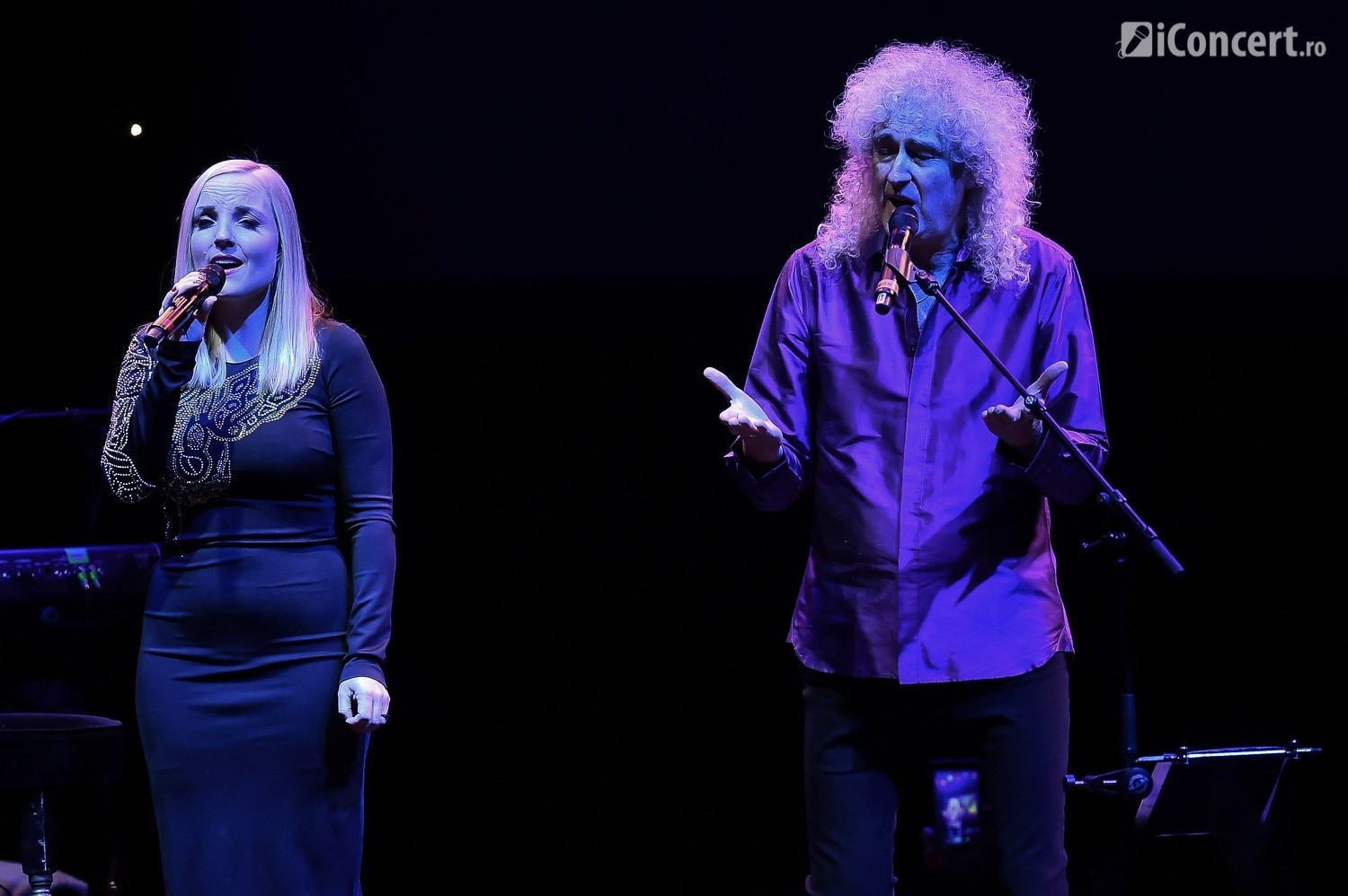 Brian May şi Kerry Ellis în concert la Bucureşti - Foto: Paul Voicu / iConcert.ro