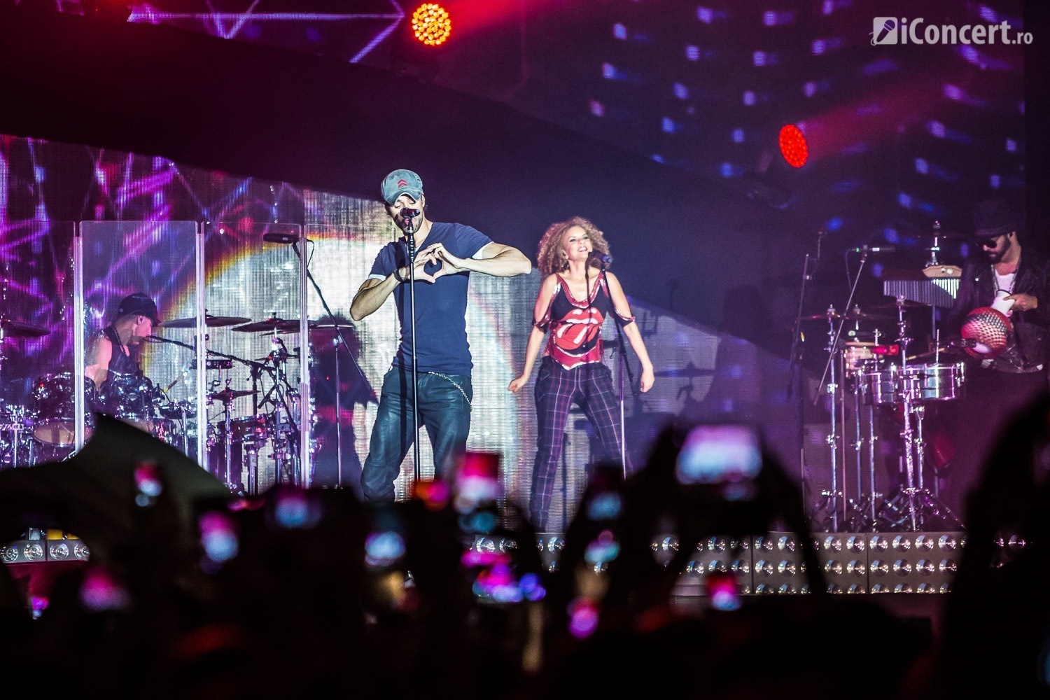 Recenzia concertului Enrique Iglesias la București - Foto: Paul Voicu / iConcert.ro