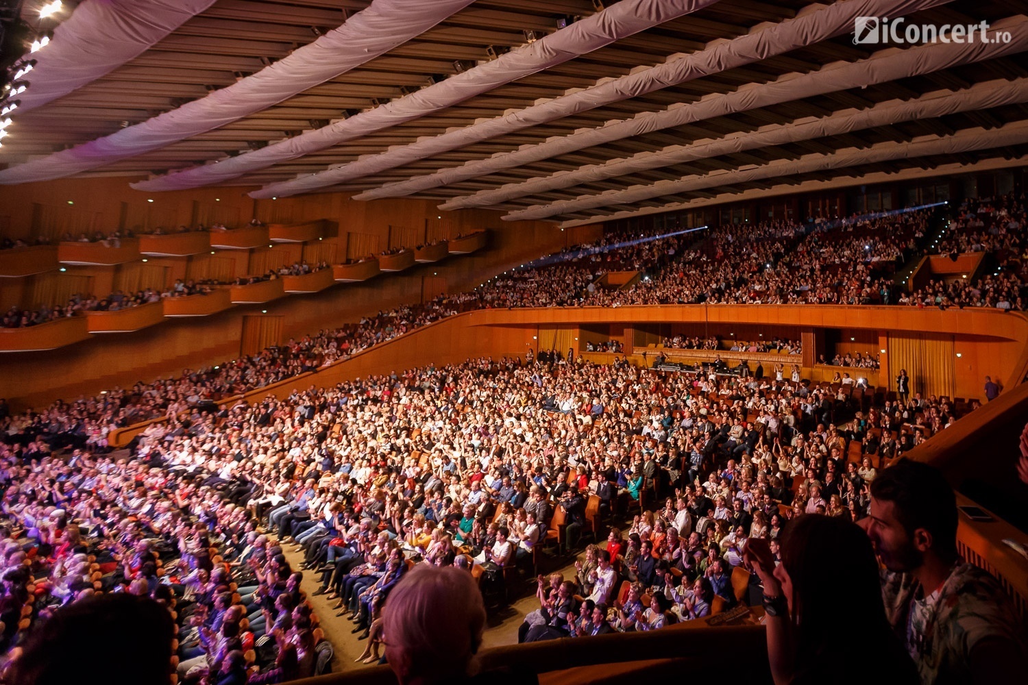 Julio Iglesias în concert la Bucureşti - Foto: Daniel Robert Dinu / iConcert.ro